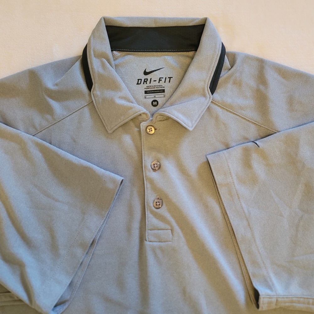 Nike Dri-FIT Polo Shirt Mens M Grey 535684-063 Short Sleeve Golf Athletic